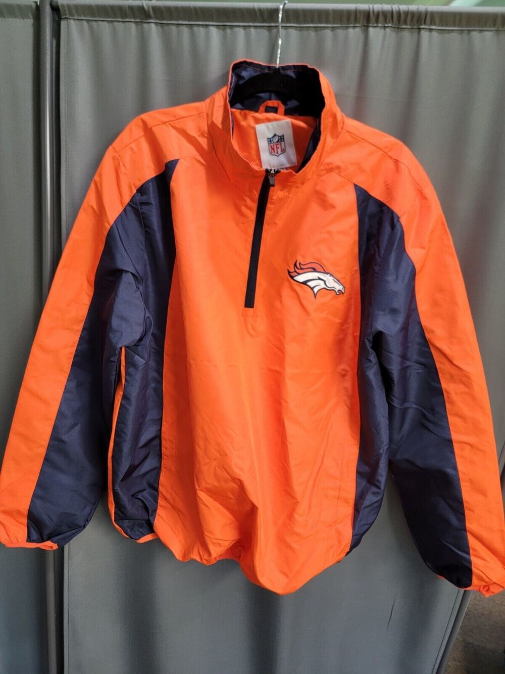NFL Mens Denver Broncos Jacket 1/4 Zip Pullover Orange Windbreaker NEW WITH TAGS